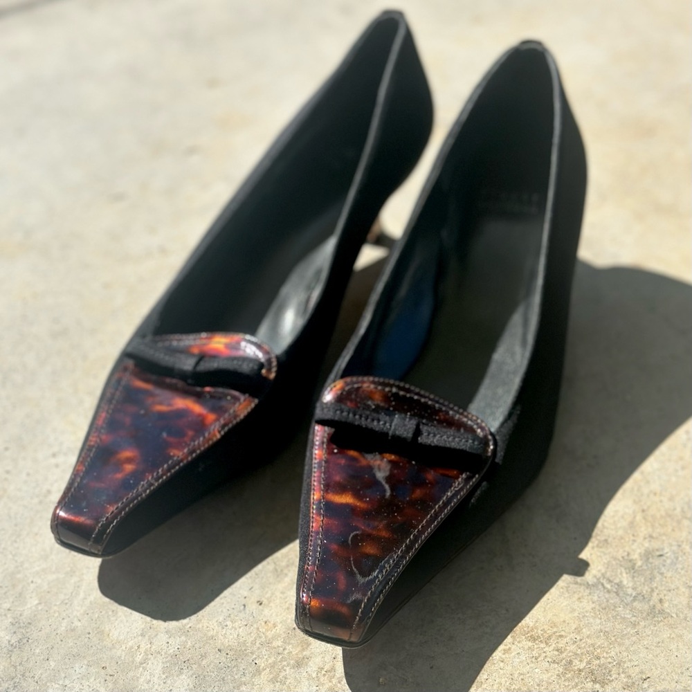 Stuart Weitzman Kitten Heels Size 10